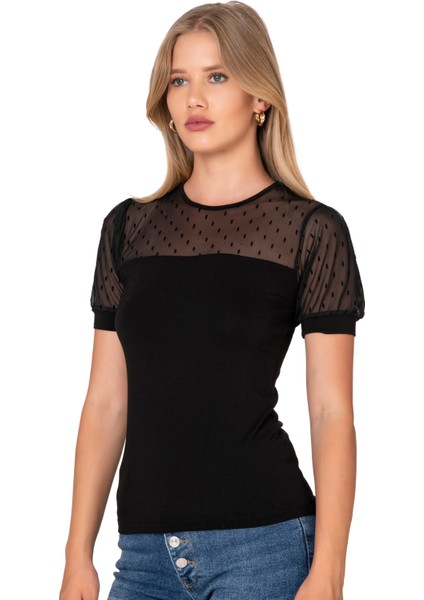 Özkan 27680 Kadın Premium Kumaş Ring Viskon Kısa Kollu T-Shirt Bluz Bisiklet Yaka Tül Detaylı fırsatları