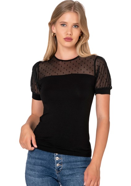 Özkan 27680 Kadın Premium Kumaş Ring Viskon Kısa Kollu T-Shirt Bluz Bisiklet Yaka Tül Detaylı indirimleri