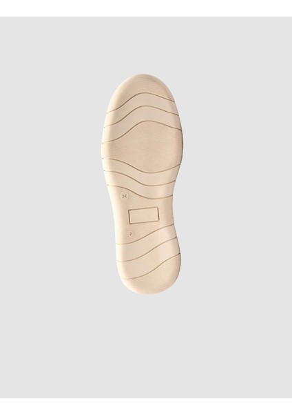 %100 Hakiki Deri Süet Karışımlı Bej Kadın Ayakkabı