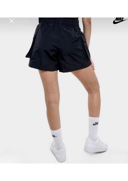 Sportswear Essential Woven 13 cm Yüksek Belli Siyah Kadın Şort fırsatları