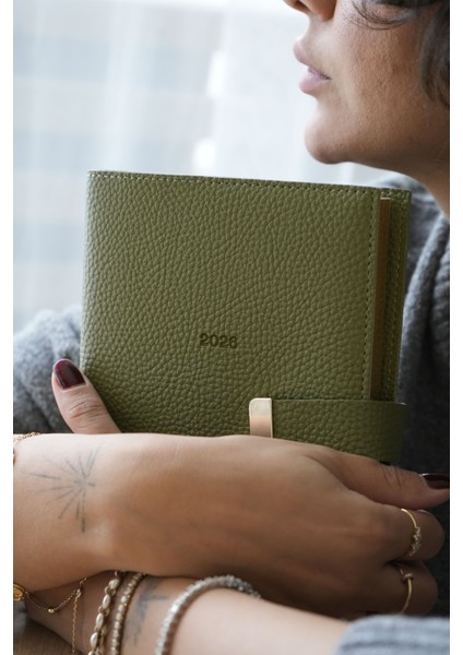 Exclusive 2026 Günlük Ajanda A5 (14x21cm) Ivory 80gr. İçi Değişebilir