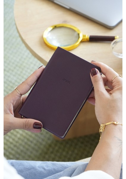 Smyth 2026 Günlük Ajanda A6 (9x14cm) Esnek Kapak Ivory 80 gr. indirimleri