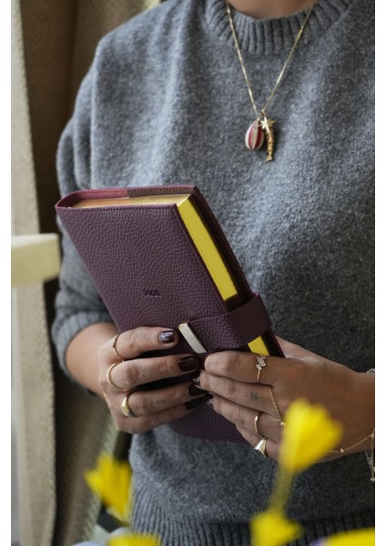 Exclusive 2026 Günlük Ajanda A5 (14x21cm) Ivory 80gr. İçi Değişebilir