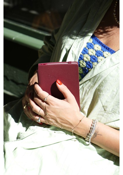 Kuka 2026 Haftalık Ajanda A6 (9x14 cm) Esnek Kapak Ivory 80gr. fiyatları