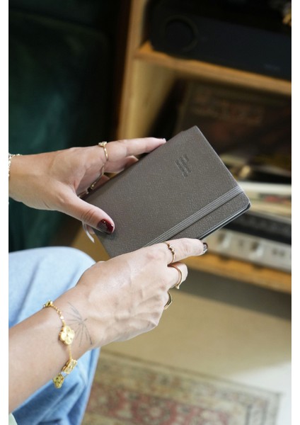 Kuka 2026 Haftalık Ajanda A6 (9x14 cm) Esnek Kapak Ivory 80gr. fırsatları