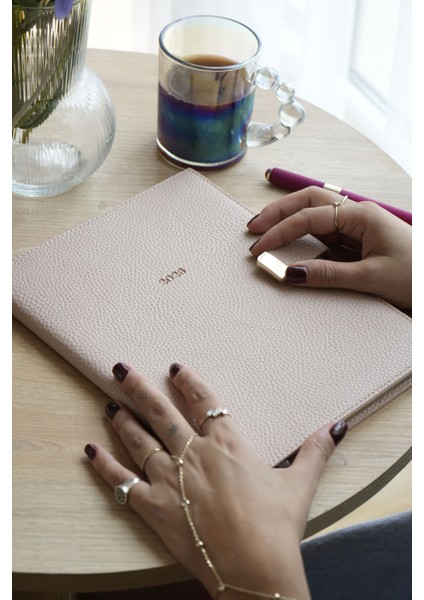 Exclusive 2026 Haftalık Ajanda A4 (19x25cm) Ivory 100gr. İçi Değişebilir