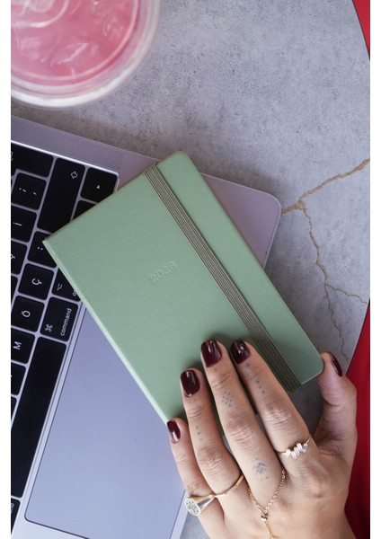 Classic 2026 Haftalık Ajanda A6 (9x14 cm) Sert Kapak Ivory 70gr. indirimleri