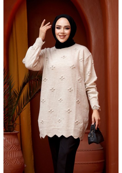 Çiçek Detaylı Bej Tesettür Triko Kazak Tunik 8764BEJ