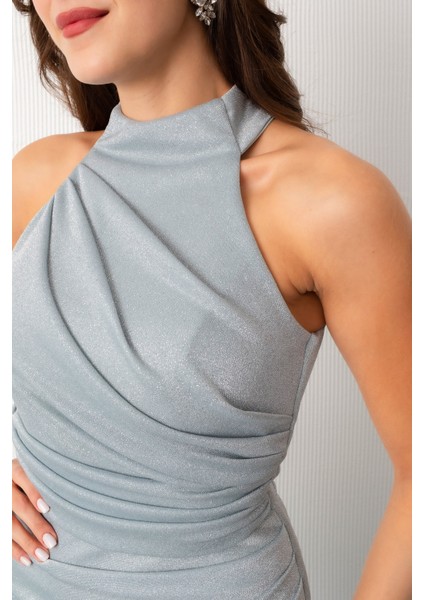 Kadın Mint Yeşili Halter Yaka Yırtmaçlı Simli Uzun Abiye Elbise fırsatları