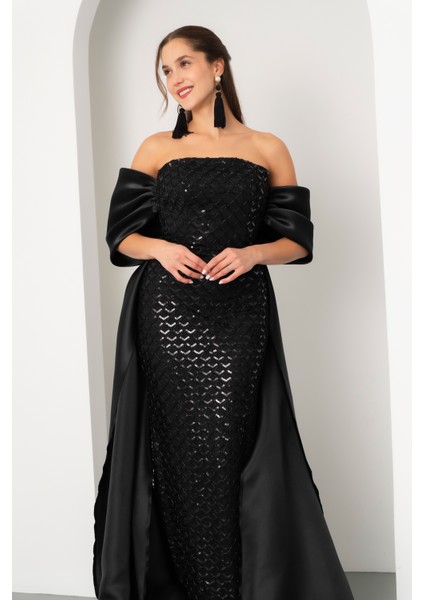 Kadın Siyah Straplez Boncuklu Saten Kuyruklu Uzun Abiye modelleri