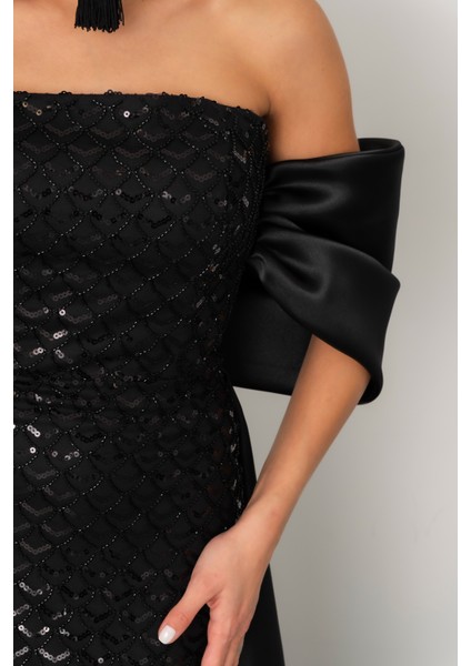 Kadın Siyah Straplez Boncuklu Saten Kuyruklu Uzun Abiye indirimleri