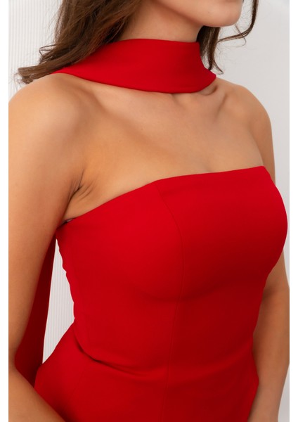 Kadın Kırmızı Straplez Taşlı Uzun Balık Abiye indirimleri