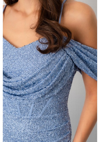 Kadın Bebe Mavi Omuz Dekolteli Boncuklu Uzun Abiye Elbise fırsatları