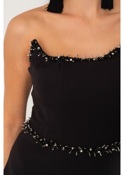 Kadın Siyah Straplez Yaka Taşlı Piliseli Uzun Abiye Elbise indirimleri