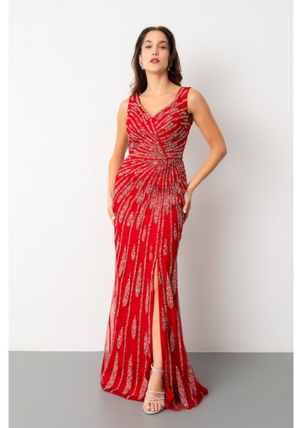 Kadın Kırmızı Kolsuz V Yaka Yırtmaçlı Uzun Taşlı Balık Abiye fiyatları