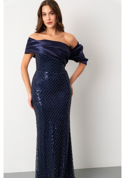 Kadın Lacivert Yaka Detay Boncuklu Uzun Abiye Elbise fiyatları