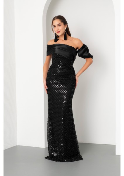 Kadın Siyah Yaka Detay Boncuklu Uzun Abiye Elbise fiyatları