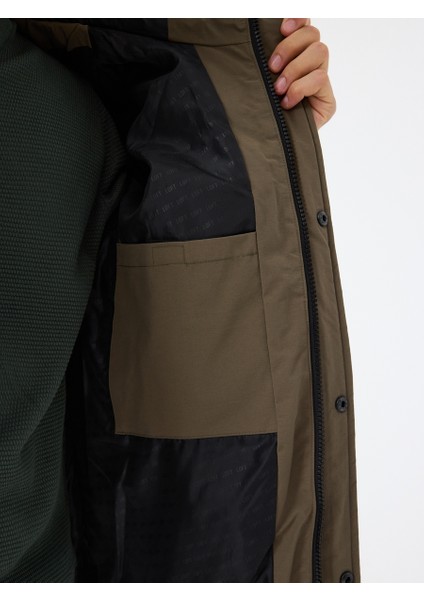 Regular Fit Erkek Mont