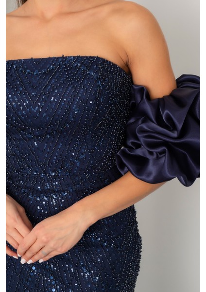 Kadın Lacivert Kol Detay Boncuklu Uzun Abiye Elbise fırsatları