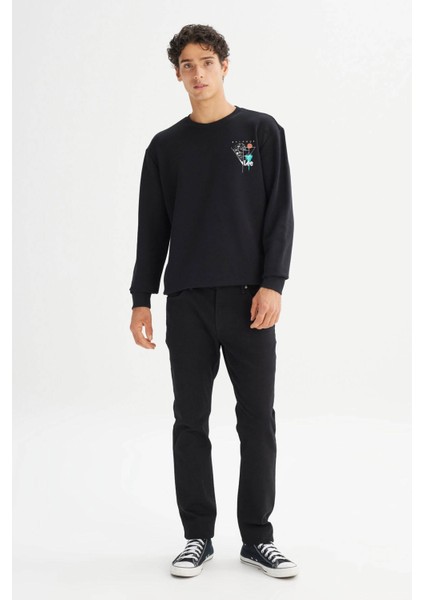Pamuklu Regular Fit Normal Kesim Bisiklet Yaka Siyah Erkek Sweatshirt L2520361001 fiyatları