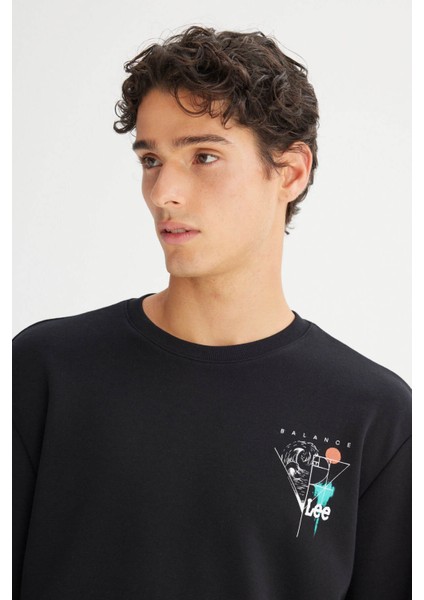 Pamuklu Regular Fit Normal Kesim Bisiklet Yaka Siyah Erkek Sweatshirt L2520361001 modelleri