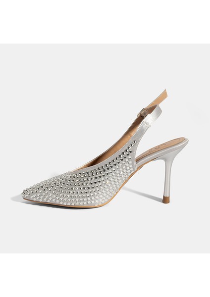 Kadın Gümüş Ayarlanabilir Metal Tokalı Taşlı Abiye Ayakkabı modelleri