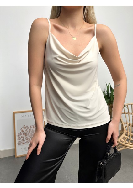 Kadın Bej Ip Askılı Degaje Yaka Luxury Bluz fırsatları