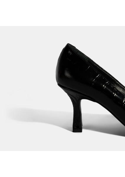 Kadın Siyah Kroko Baskılı Deri Stiletto