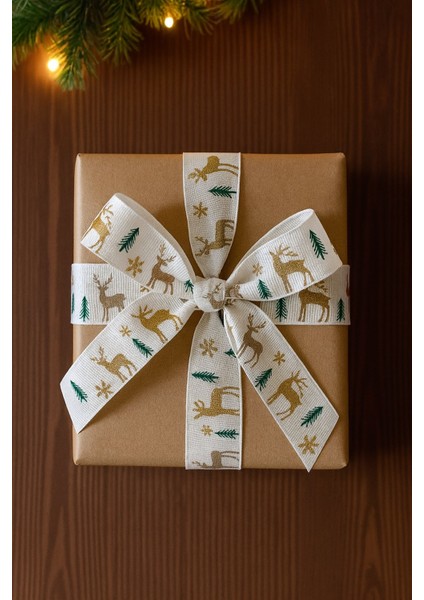 Yılbaşı Grogren Beyaz Kurdele – Geyik Desenli Hediye Paketleme, Hobi Süsleme Şeridi, 4 Cm - 18 M indirimleri