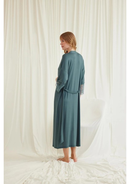 Monamise Dekolteli Yakası ve Kolu Dantelli Sabahlık Takımı fiyatları