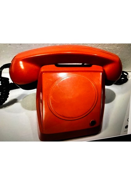 Turuncu Renk Masaüstü Telefon