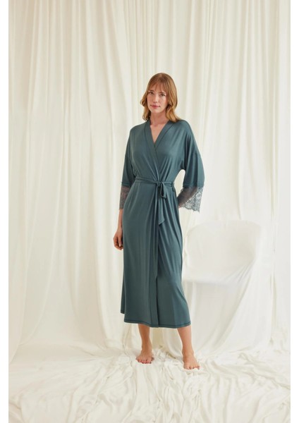 Monamise Dantelli ve Kuşaklı Sabahlık modelleri