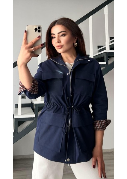 Lacivert Bel Büzgü Detaylı Ekose Astarlı Trençkot modelleri