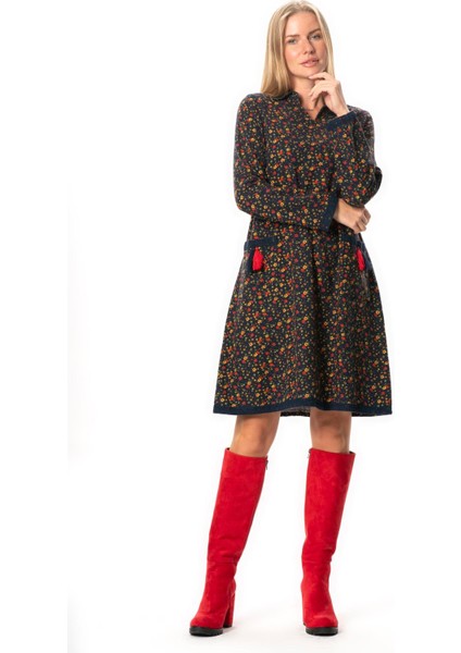 Uzun Kol Zuhal Pazen Midi Boy Sonbahar ve Kışlık Elbise Papatya Desen Lacivert Lcvt