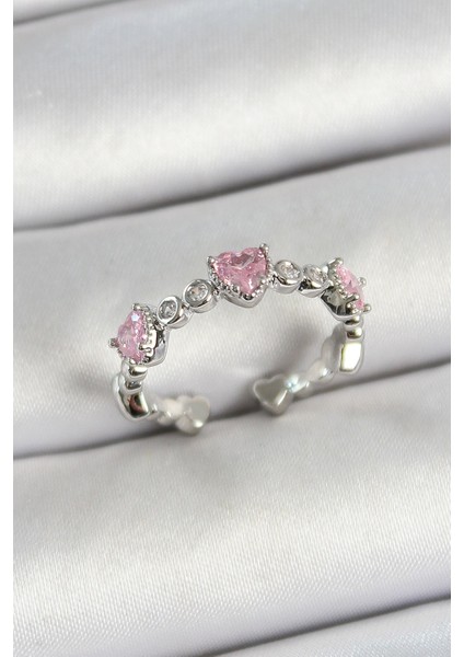 Pirinç Sıralı Kalp Figürlü Zirkon Taşlı Gümüş Renk Ayarlanabilir Kadın Yüzük