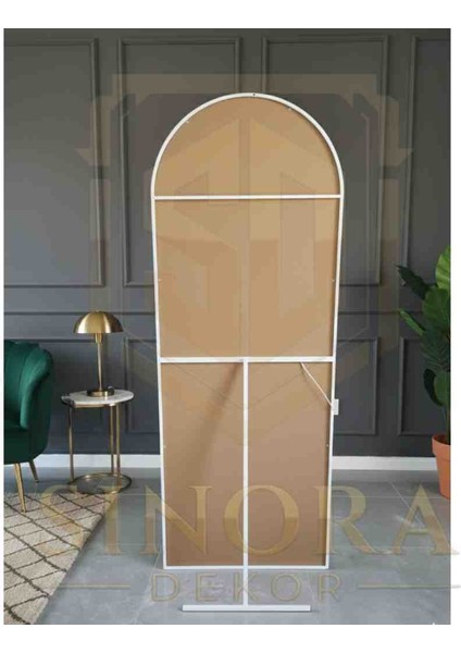 Boy Aynası 180X60 Ayaklı, Beyaz Metal Çerçeveli LED Işıklı Tam Boy Oval Ayna modelleri