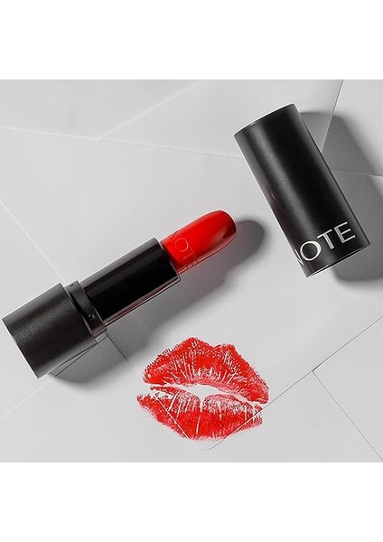 Deep Impact Lipstick 12 Flaming Heart Red Kremsi Dokulu Yarı Parlak Ruj, Kırmızı modelleri