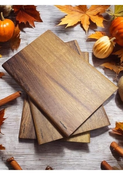 Woodart Iroko Tek Parça - Yekpare - Masif Doğal Ağaç Ahşap Büyük Boy 40 x 27,5 cm Kesme Tahtası