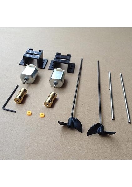 Çift 130 Motorlar Rc Tekne Sürücü Seti Motor Koltuğu 12CM Mil Pervaneler Rc Modeli Gemi Dıy Kiti modelleri