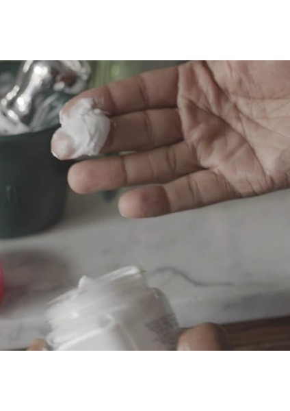 Tıraş Öncesi Kremi - Aloe Vera ve E Vitaminli fırsatları