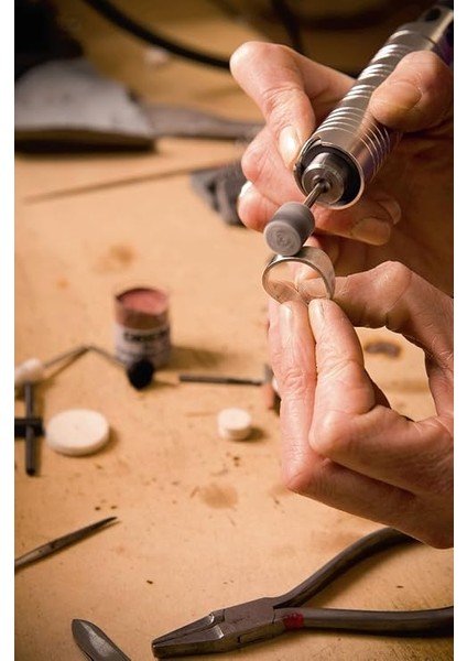 9100 Fortiflex Tezgahüstü Alet Sistemi, 21 Aksesuarlı, Hassas ve Uzun Süreli Projelerde Ayak Pedallı Hız Kontrolü indirimleri