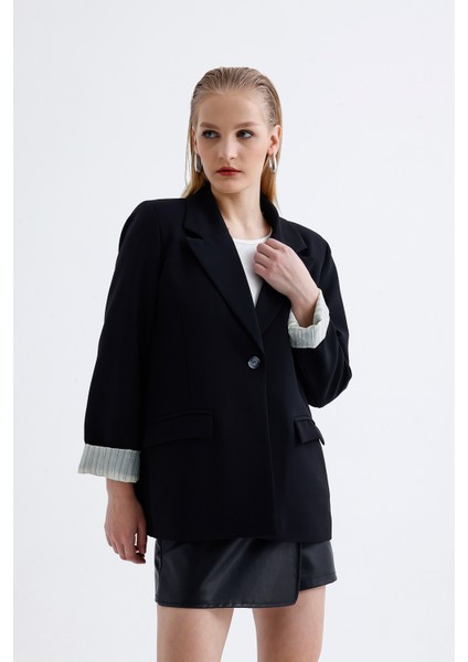 Astarı Çizgili Blazer Ceket fiyatları