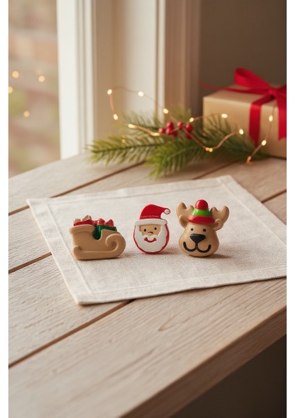 3’lü Dekoratif Yılbaşı Seti (Geyik-Hediye Arabası- Noel Baba)