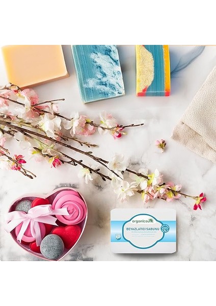 Doğal Cilt Beyazlatıcı Sabun 140 gr Tüm Cilt Tipleri Için B ve E Vitaminli fırsatları