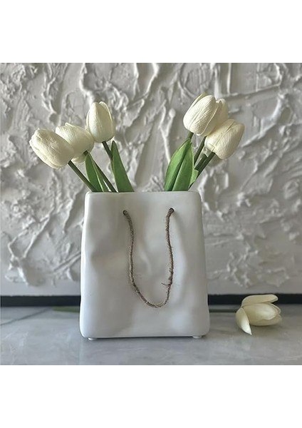 Studıo Dekoratif Seramik Çanta Şeklinde Vazo CB001-WH (Beyaz) fırsatları