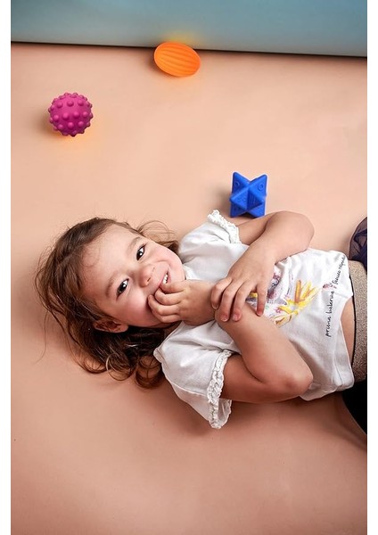 Duyusal Bebek Topları: 6'lı Set | Her Topta Farklı Doku ve Renkler | Duyusal ve Zihinsel Gelişim | Banyo Topları | Havuz Için Uygun | Dişlik ve Banyo Oyuncağı | Bebek Montessori Oyuncağı | fırsatları