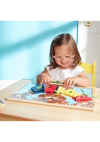 &amp; Doug - Ahşap Temel Beceri Geliştirme Tahtası (13784) fiyatları