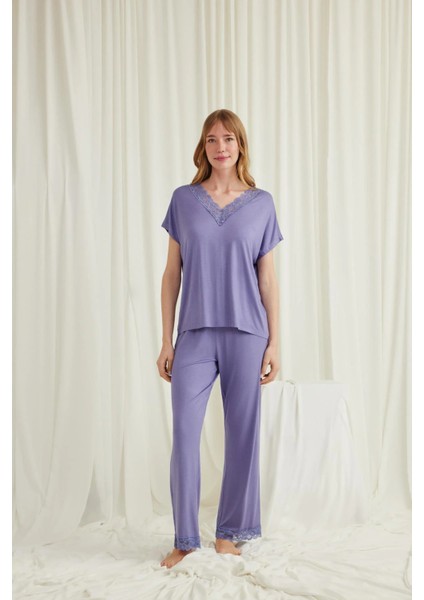 Monamise Kısa Kollu V Yakalı Dantelli Pijama Takımı fiyatları