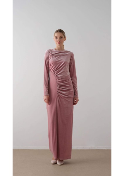 Önü Büzgülü Kadife Elbise Pudra fiyatları