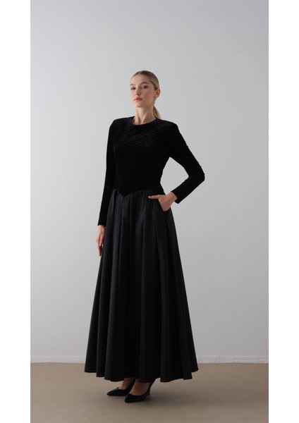 Kapitone Detaylı Elbise Siyah